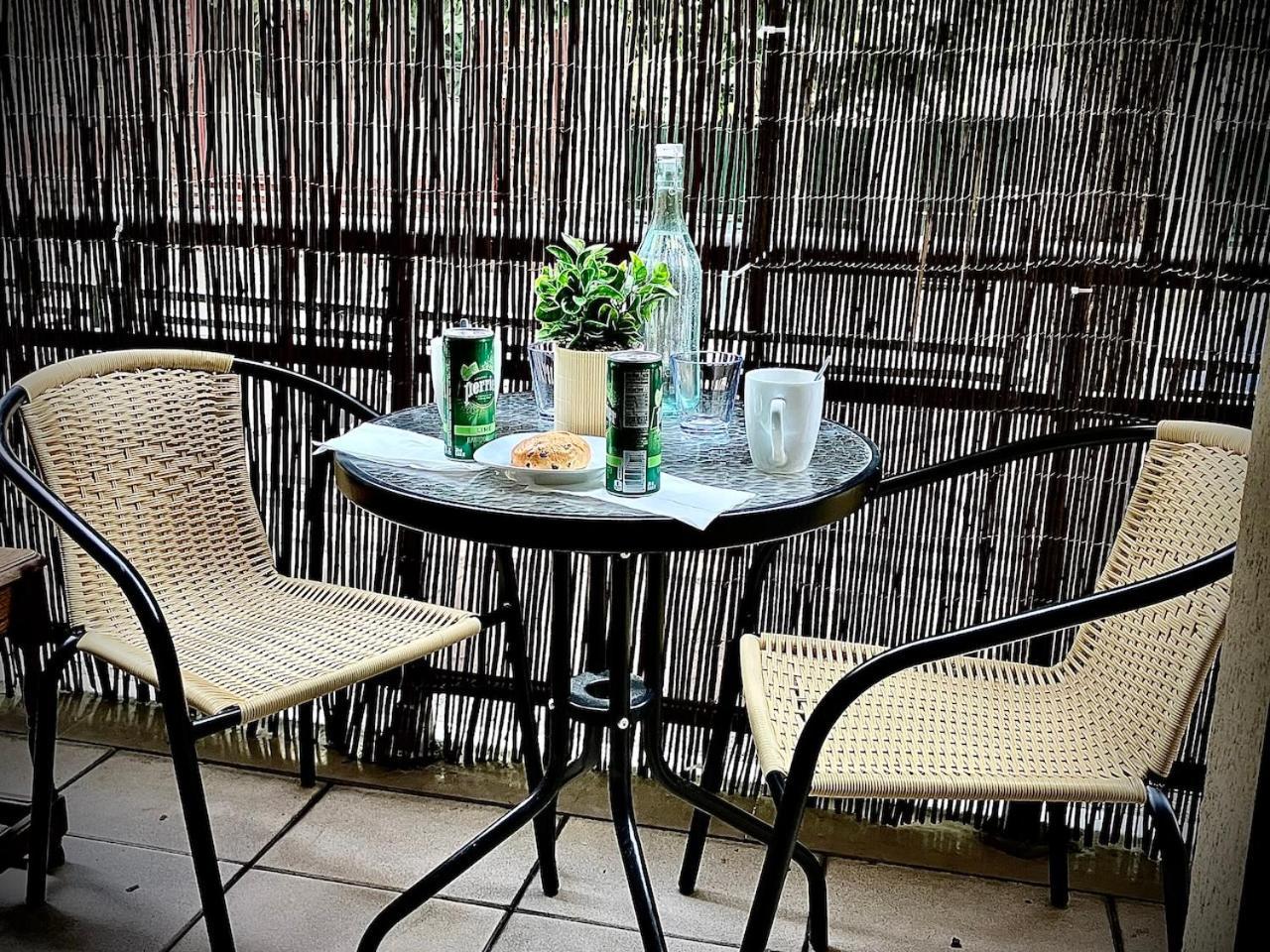 Gold Hotel - Paris-Disney Studio Chelles  Ngoại thất bức ảnh